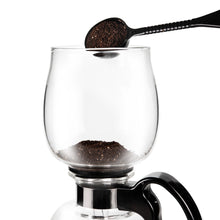 Load image into Gallery viewer, Yama Glass 5 Cup Stovetop Siphon Coffee Maker (15oz)
