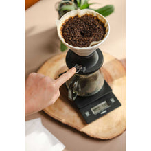 Load image into Gallery viewer, Hario Switch Immersion Coffee Dripper 02 - Ceramic