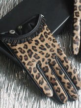 Load image into Gallery viewer, H&amp;H Short Leather Gloves With Lace Edge &amp; Leopard Sheepskin
